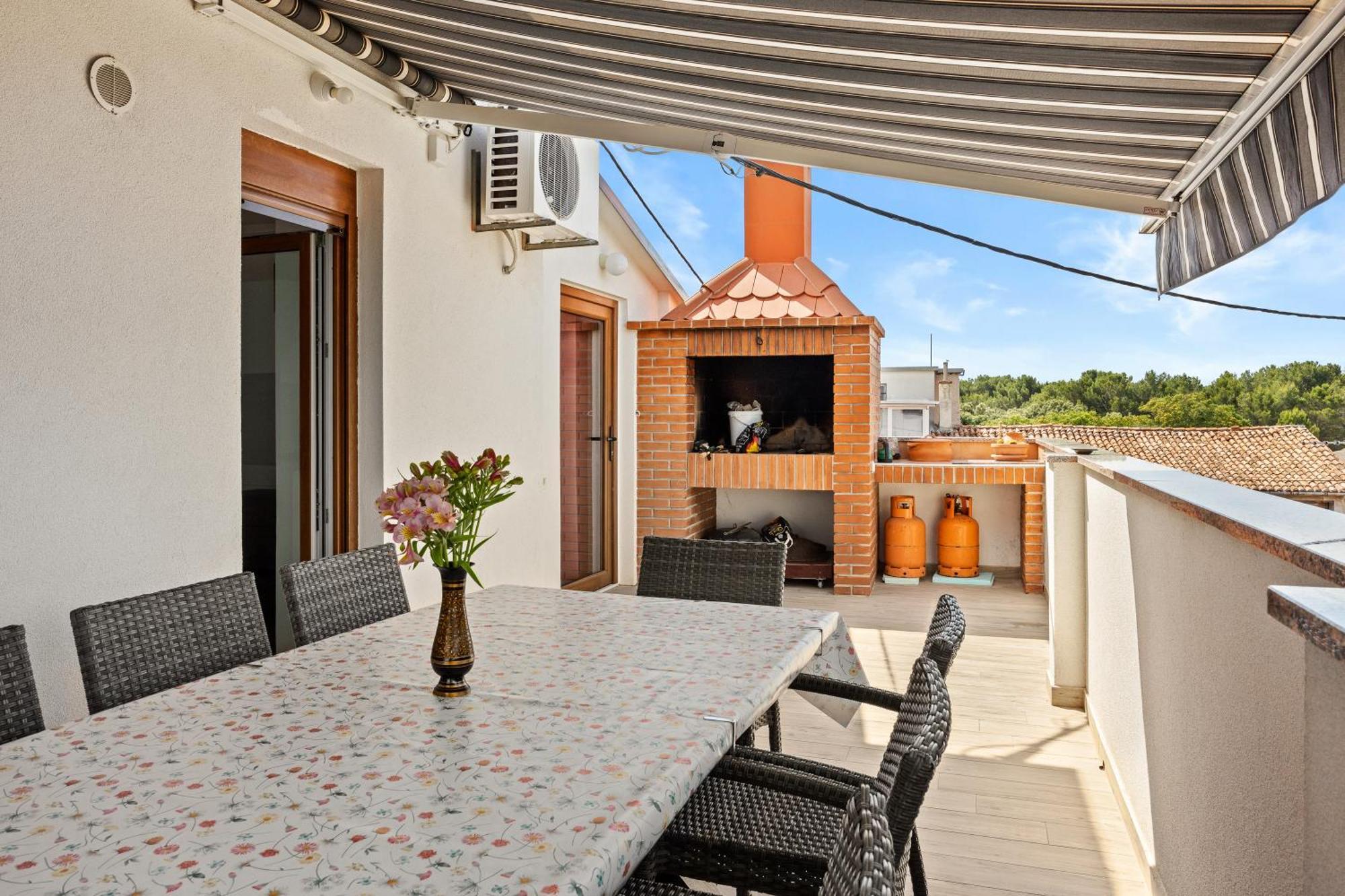 Punta Verudella Apartman *