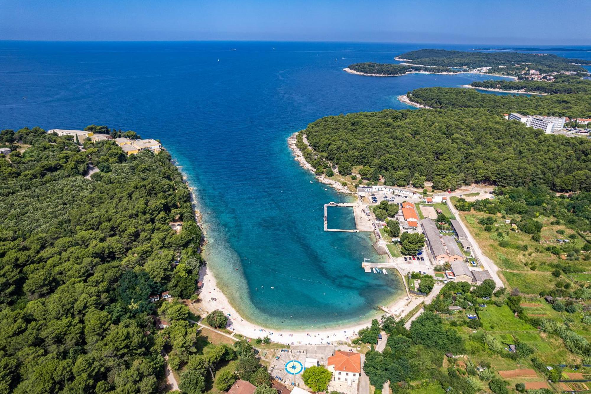 Punta Verudella Apartman *